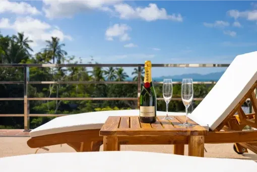 ZVilla-Villa-Koh-Phangan champagne